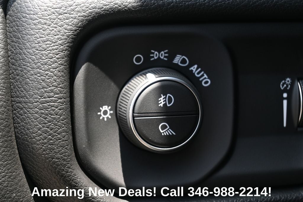 2026 RAM 2500 RAM 2500 TRADESMAN CREW CAB 4X4 6'4' BOX