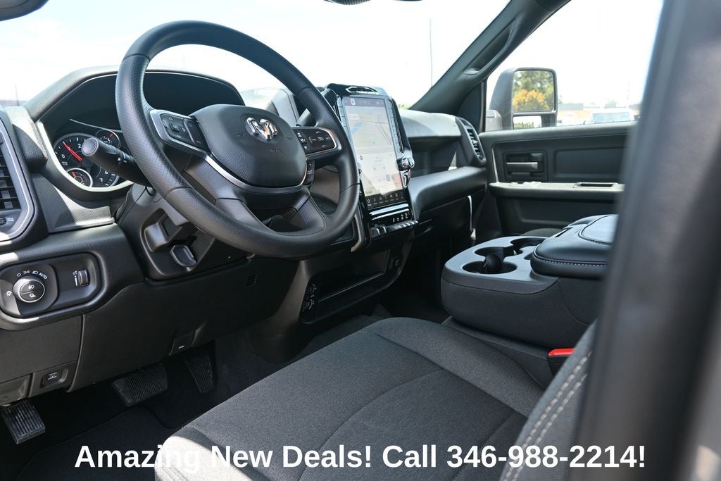 2026 RAM 2500 RAM 2500 TRADESMAN CREW CAB 4X4 6'4' BOX
