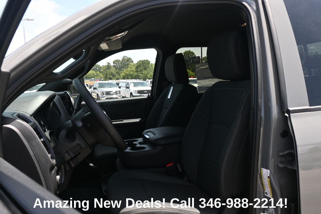 2026 RAM 2500 RAM 2500 TRADESMAN CREW CAB 4X4 6'4' BOX