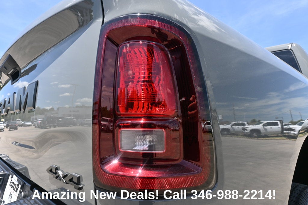 2026 RAM 2500 RAM 2500 TRADESMAN CREW CAB 4X4 6'4' BOX