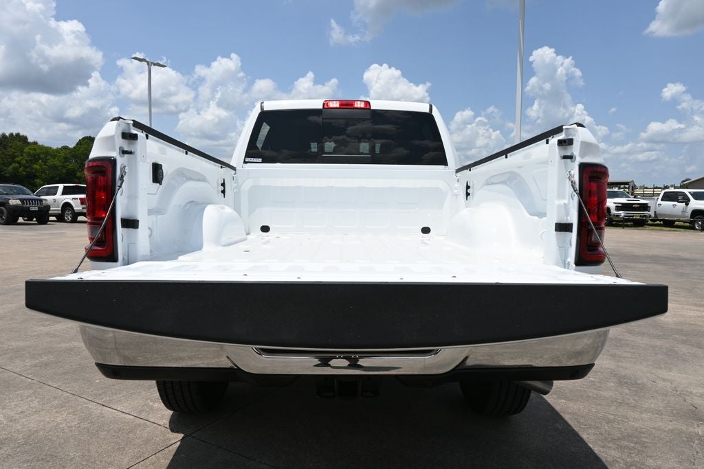 2026 RAM 2500 RAM 2500 TRADESMAN CREW CAB 4X4 6'4' BOX