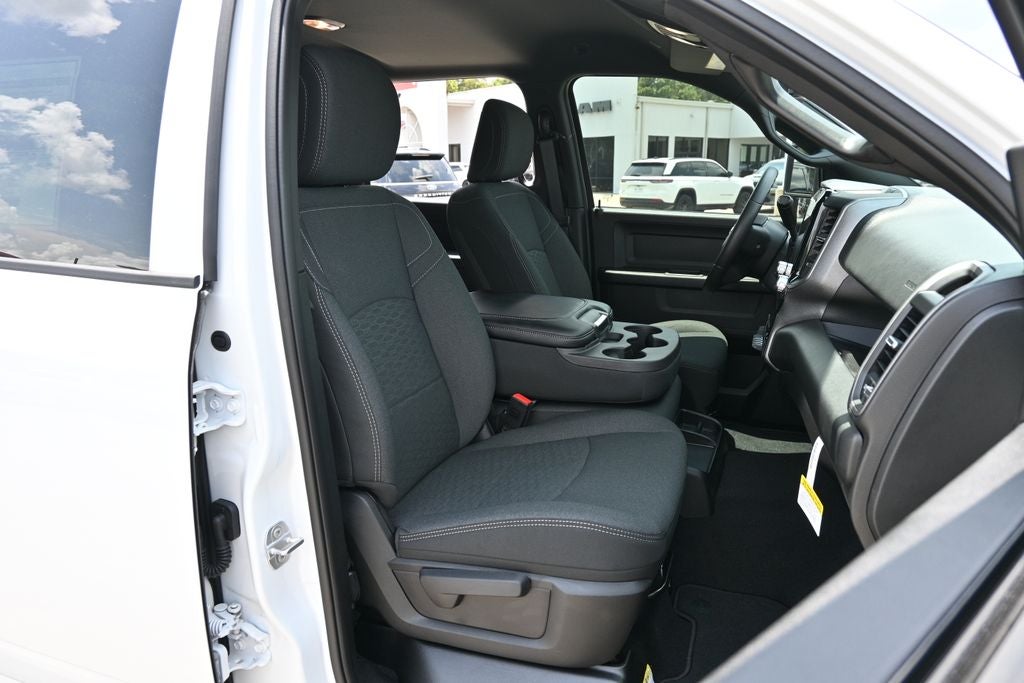 2026 RAM 2500 RAM 2500 TRADESMAN CREW CAB 4X4 6'4' BOX