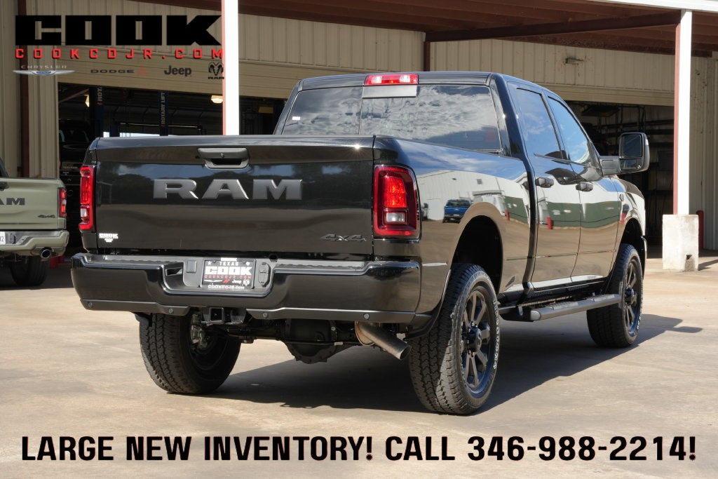 2027 RAM 2500 RAM 2500 BLACK EXPRESS CREW CAB 4X4 6'4' BOX
