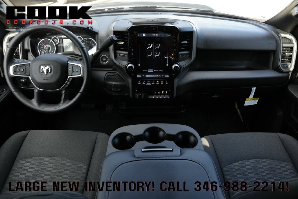 2027 RAM 2500 RAM 2500 BLACK EXPRESS CREW CAB 4X4 6'4' BOX