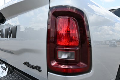 2026 RAM 2500 RAM 2500 BLACK EXPRESS CREW CAB 4X4 6'4' BOX