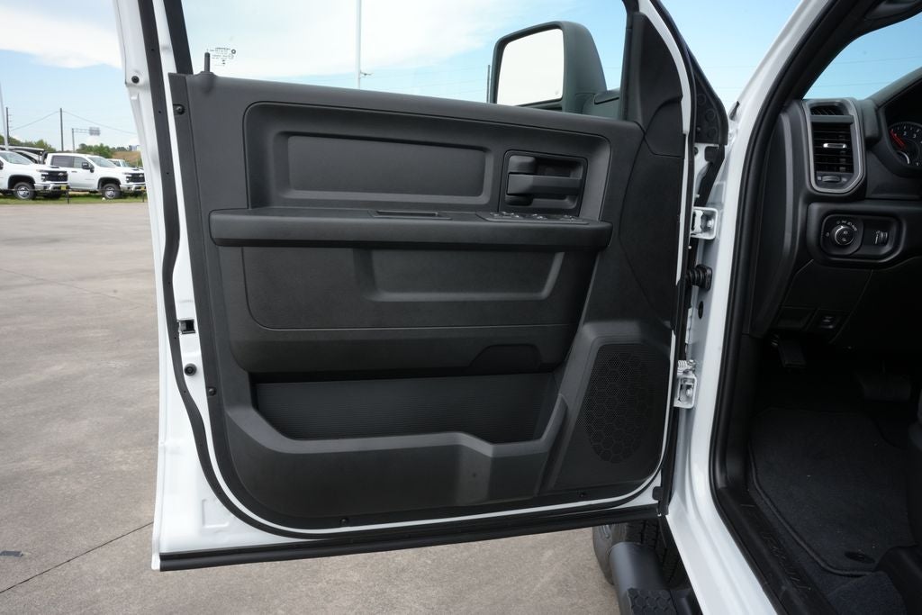 2026 RAM 2500 RAM 2500 TRADESMAN CREW CAB 4X4 6'4' BOX