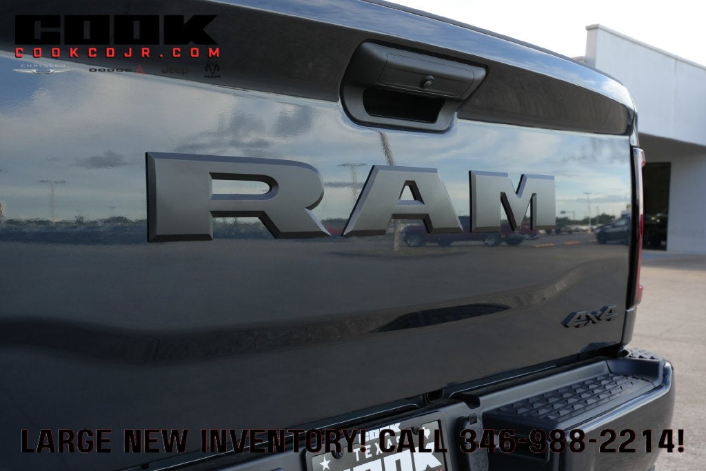 2027 RAM 2500 RAM 2500 BLACK EXPRESS CREW CAB 4X4 6'4' BOX