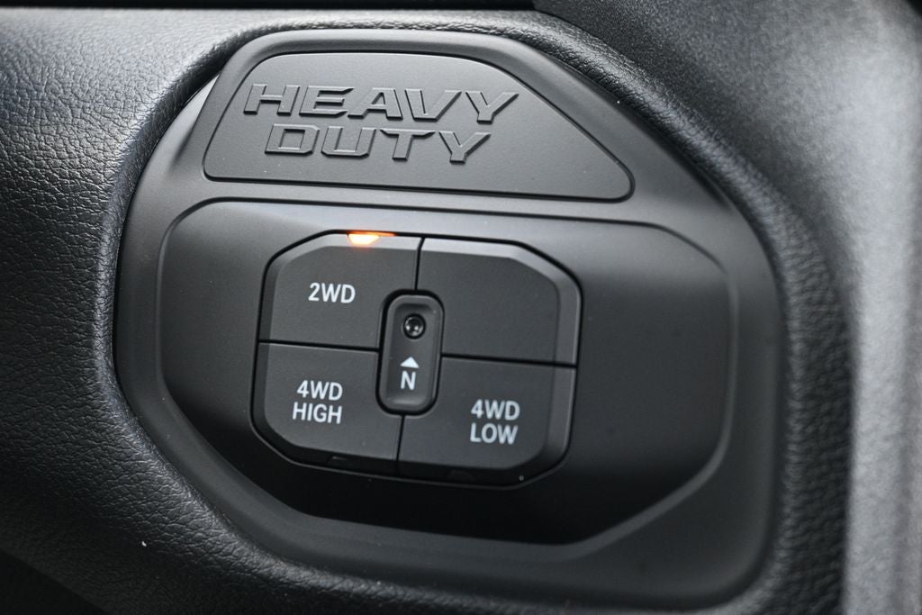 2026 RAM 2500 RAM 2500 TRADESMAN CREW CAB 4X4 6'4' BOX