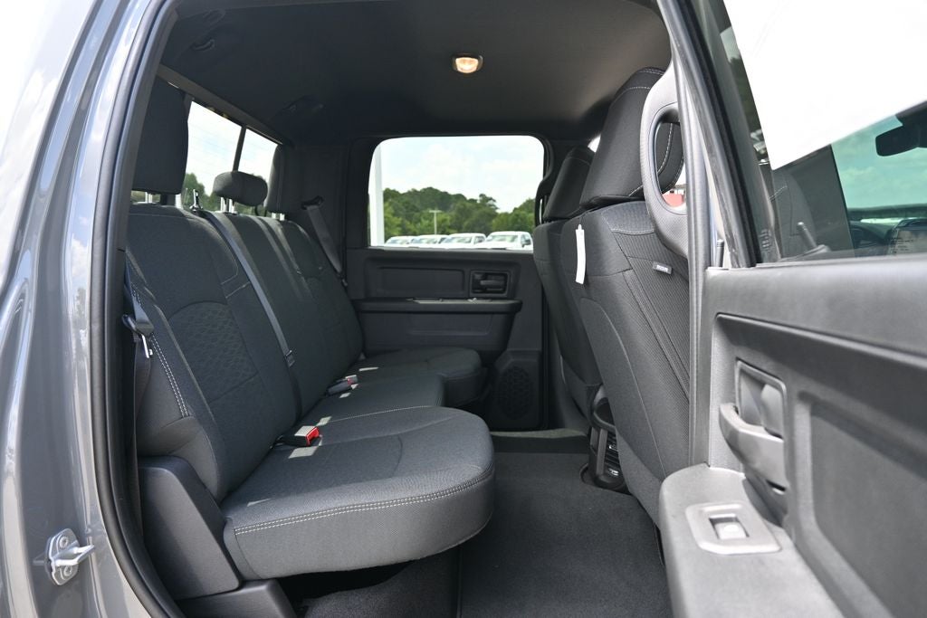 2026 RAM 2500 RAM 2500 TRADESMAN CREW CAB 4X4 6'4' BOX