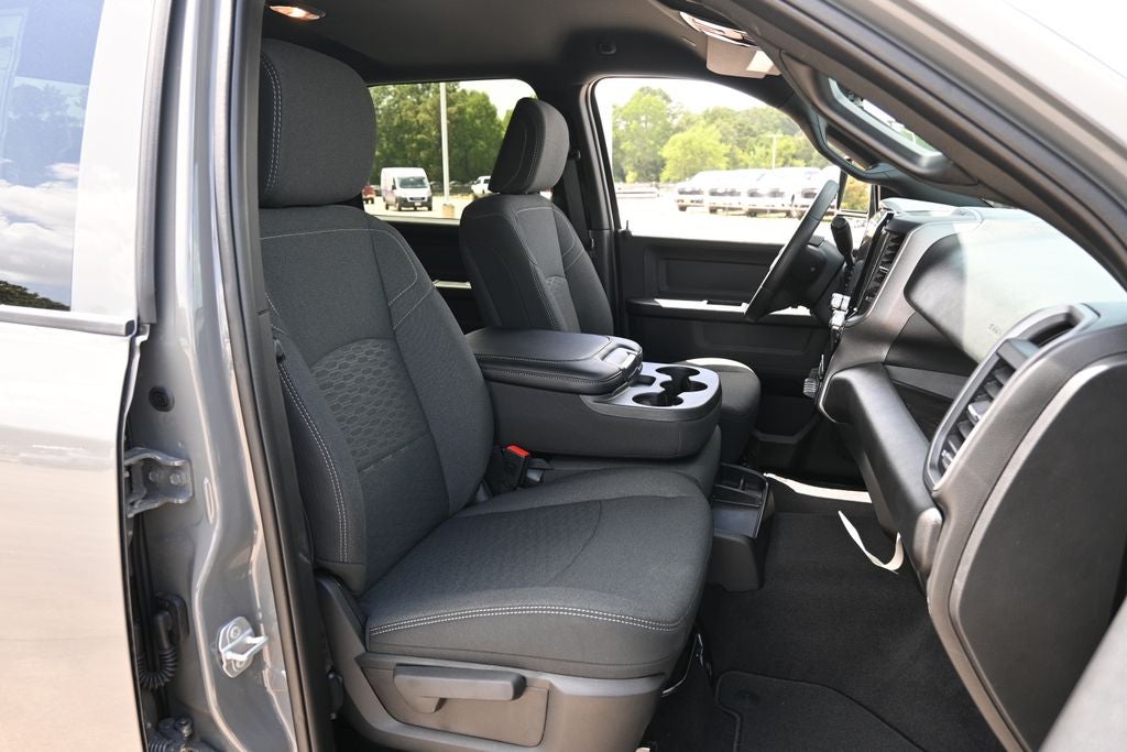 2026 RAM 2500 RAM 2500 TRADESMAN CREW CAB 4X4 6'4' BOX