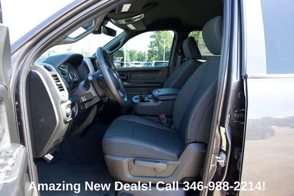 2026 RAM 2500 RAM 2500 TRADESMAN CREW CAB 4X4 6'4' BOX