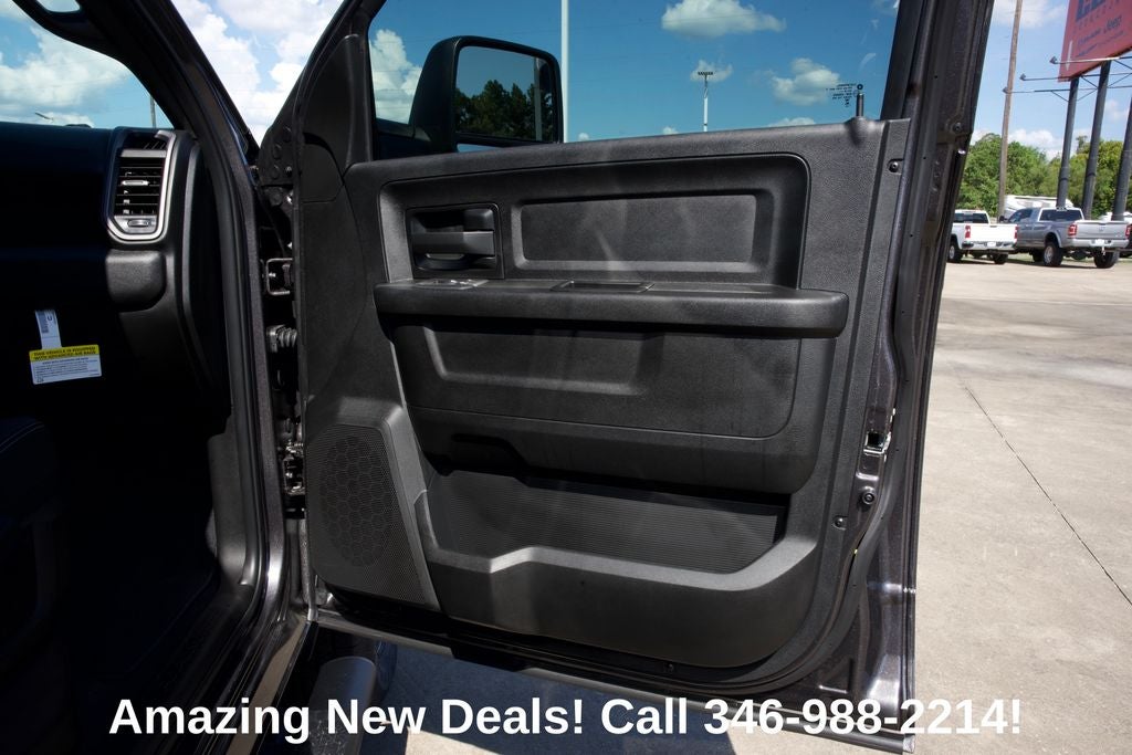 2026 RAM 2500 RAM 2500 TRADESMAN CREW CAB 4X4 6'4' BOX