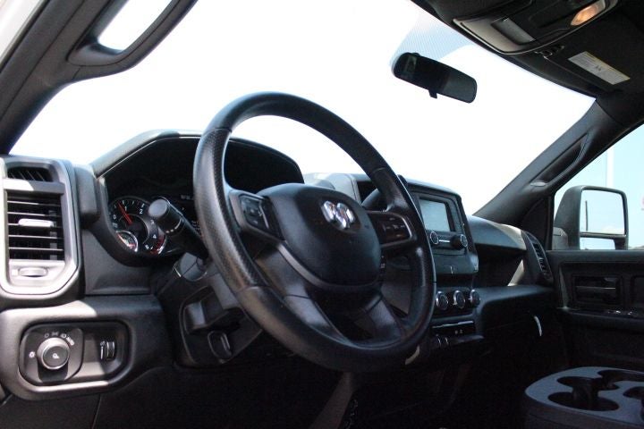 2023 RAM 2500 Tradesman Crew Cab 4x4 6'4' Box