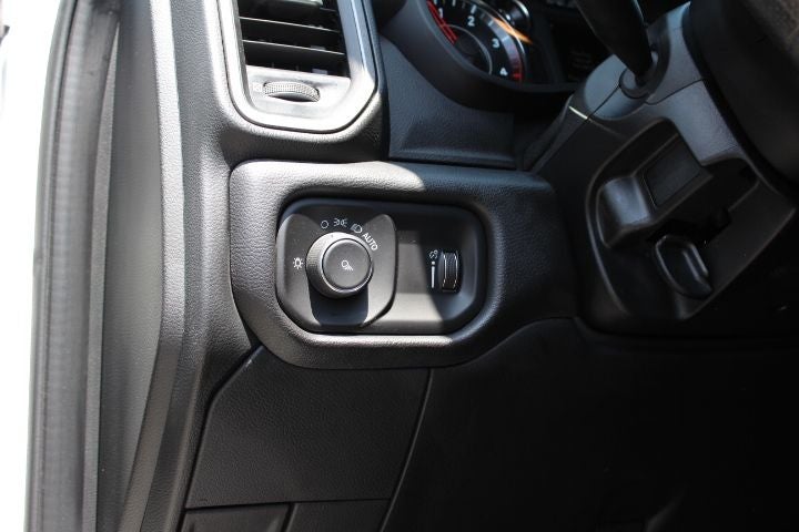 2023 RAM 2500 Tradesman Crew Cab 4x4 6'4' Box