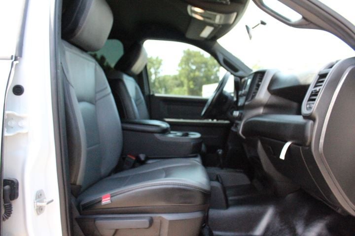 2023 RAM 2500 Tradesman Crew Cab 4x4 6'4' Box