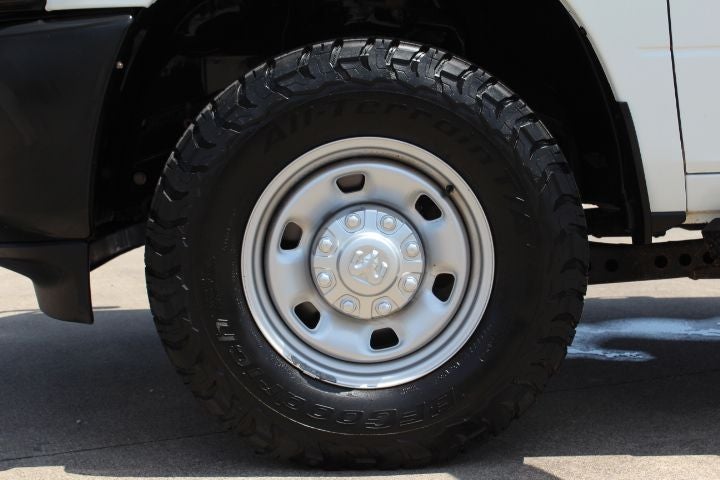 2023 RAM 2500 Tradesman Crew Cab 4x4 6'4' Box