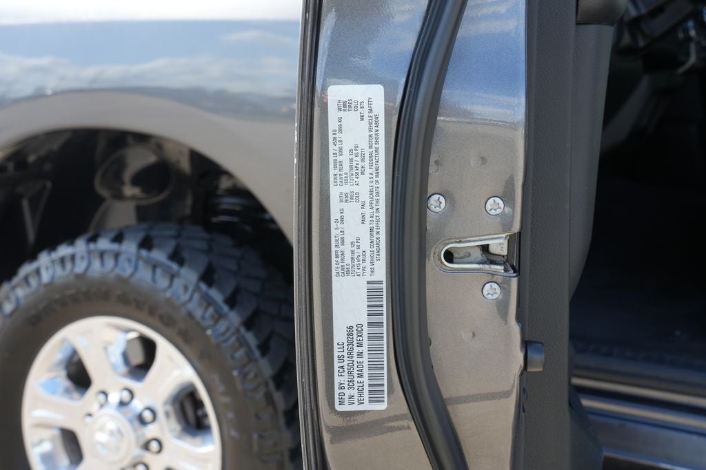 2024 RAM 2500 Big Horn Crew Cab 4x4 6'4' Box