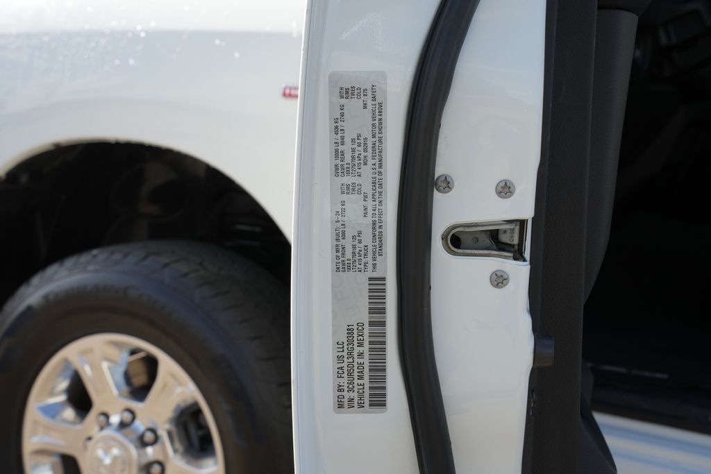 2024 RAM 2500 Big Horn Crew Cab 4x4 6'4' Box