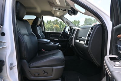 2017 RAM 2500 Laramie Crew Cab 4x4 6'4' Box
