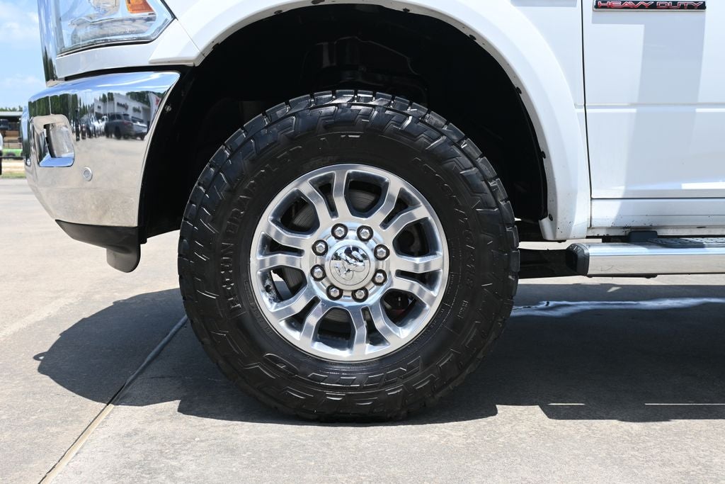 2017 RAM 2500 Laramie Crew Cab 4x4 6'4' Box