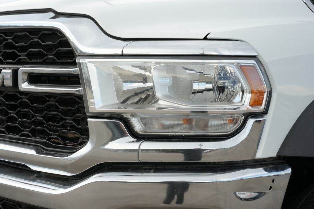 2022 RAM 5500 Chassis Cab Tradesman/SLT