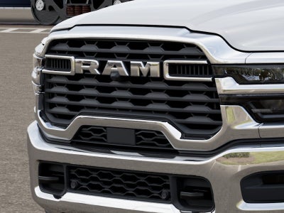 2027 RAM 5500 Chassis Cab RAM 5500 TRADESMAN CHASSIS CREW CAB 4X4 84' CA
