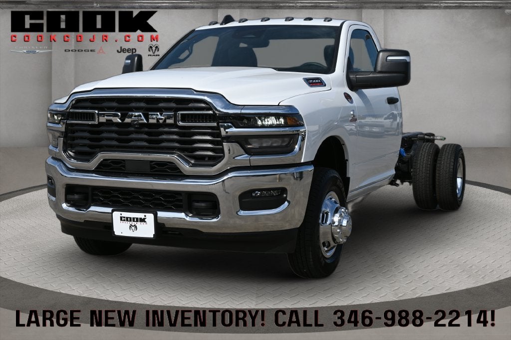 2027 RAM 3500 Chassis Cab RAM 3500 TRADESMAN CHASSIS REGULAR CAB 4X4 84' CA