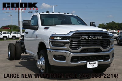 2027 RAM 3500 Chassis Cab RAM 3500 TRADESMAN CHASSIS REGULAR CAB 4X4 84' CA