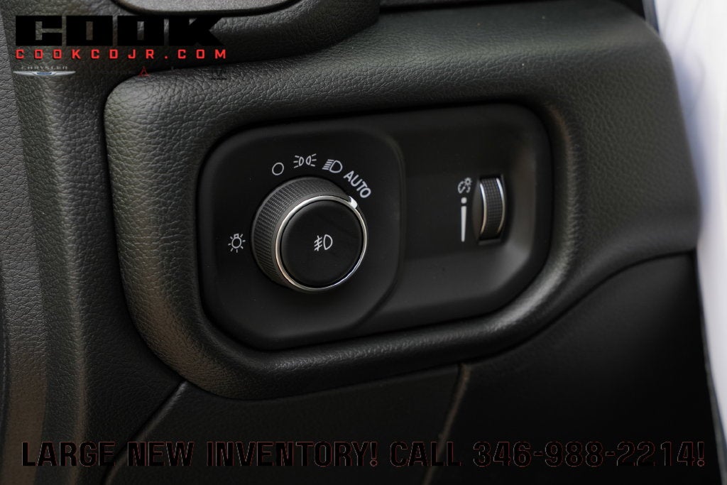 2027 RAM 3500 Chassis Cab RAM 3500 TRADESMAN CREW CAB CHASSIS 4X4 60' CA