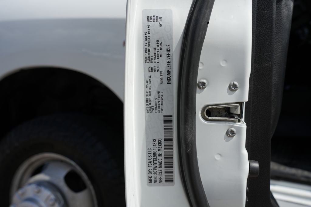 2024 RAM 3500 Chassis Tradesman/SLT/Laramie/Limited