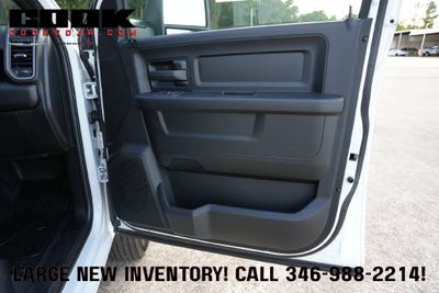 2027 RAM 3500 Chassis Cab RAM 3500 TRADESMAN CREW CAB CHASSIS 4X4 60' CA