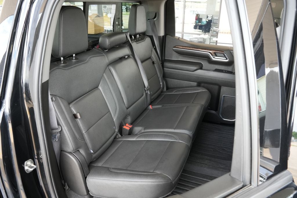 2022 GMC Sierra 1500 4WD Crew Cab Short Box Elevation