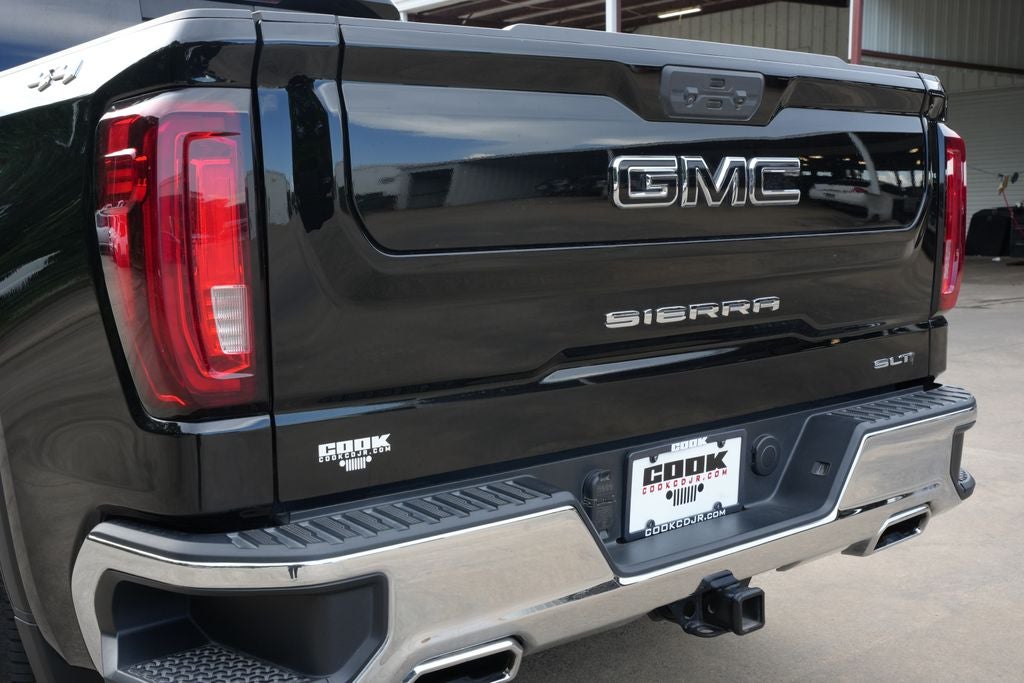 2023 GMC Sierra 1500 4WD Crew Cab Short Box SLT