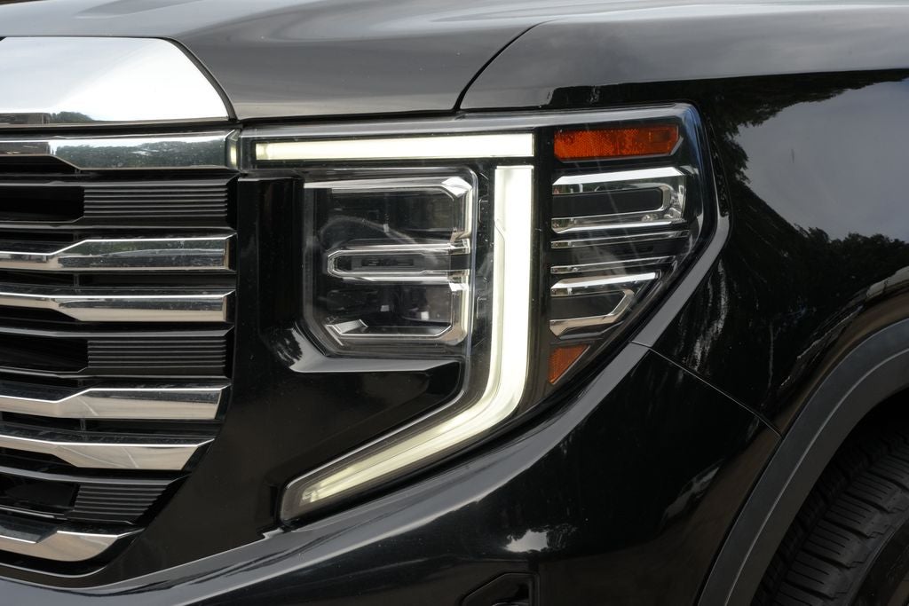 2023 GMC Sierra 1500 4WD Crew Cab Short Box SLT