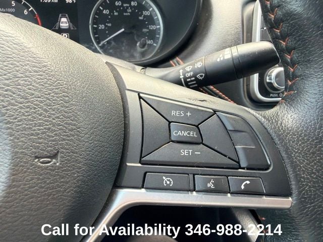 2020 Nissan Versa SR Xtronic CVT