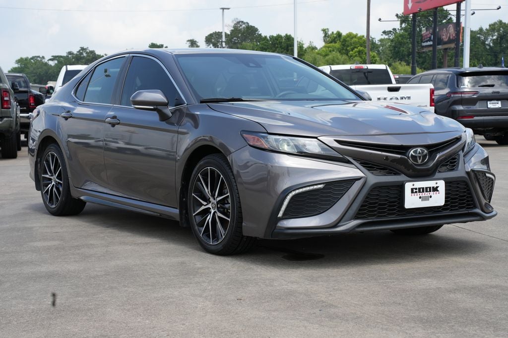 2023 Toyota Camry SE