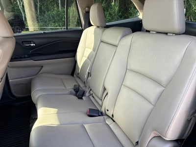 2022 Honda Pilot 2WD Special Edition