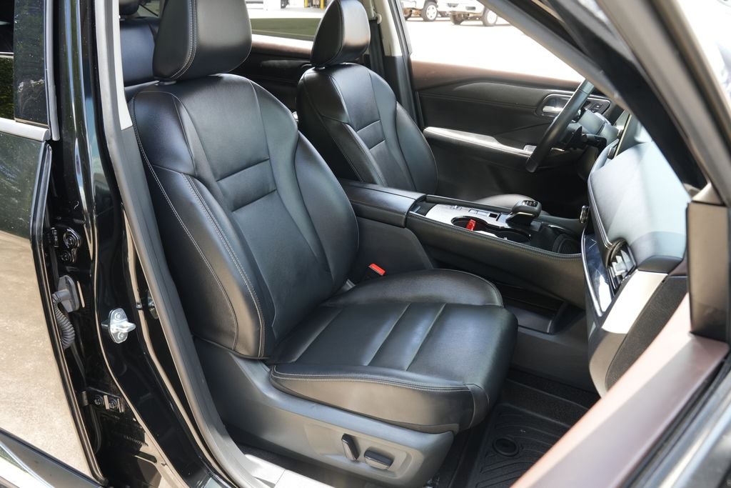 2023 Nissan Rogue SL FWD