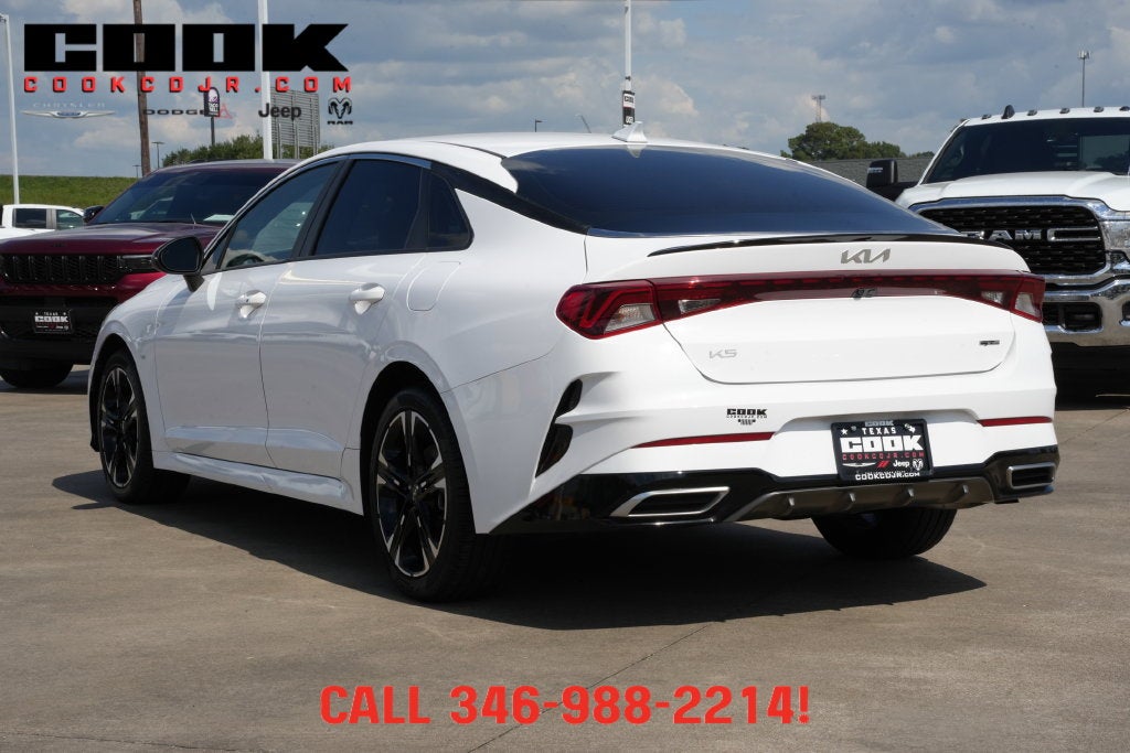 2024 Kia K5 GT-Line