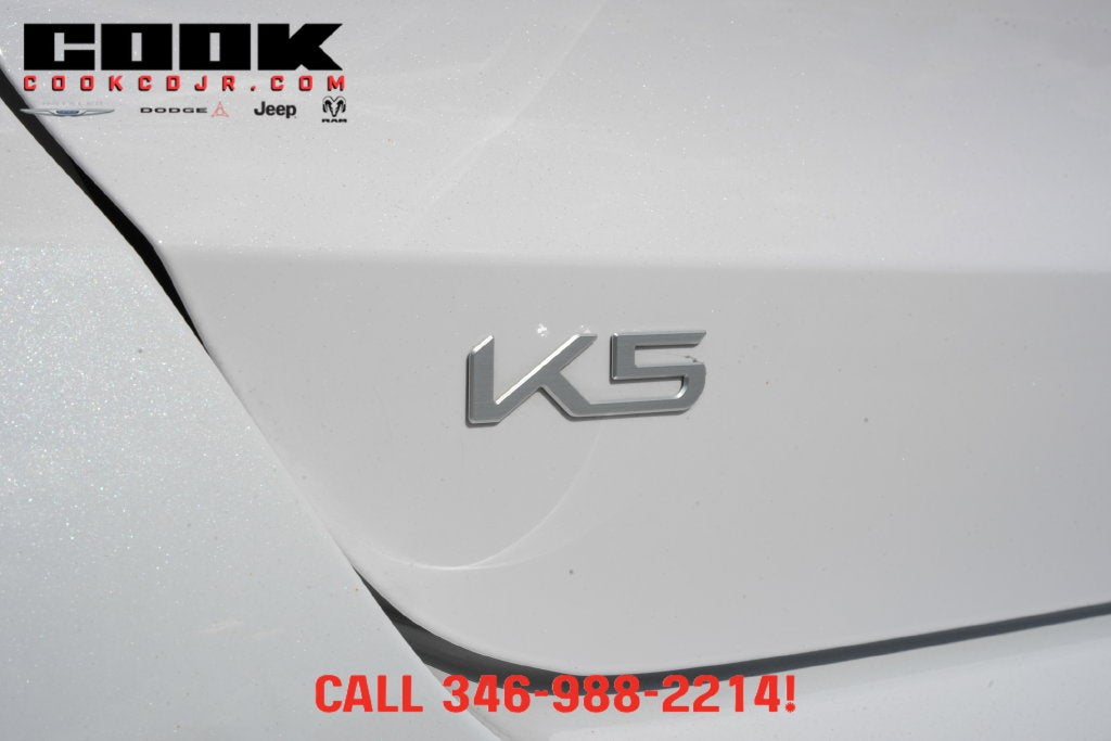 2024 Kia K5 GT-Line