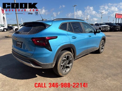 2025 Chevrolet Trax FWD LT